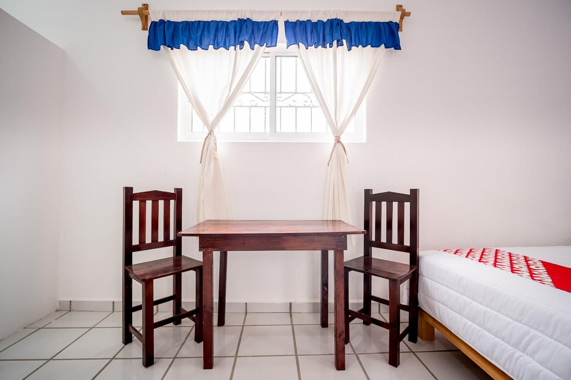 Oyo Hotel Posada San Vicente, Huatulco Santa Maria Huatulco ภายนอก รูปภาพ