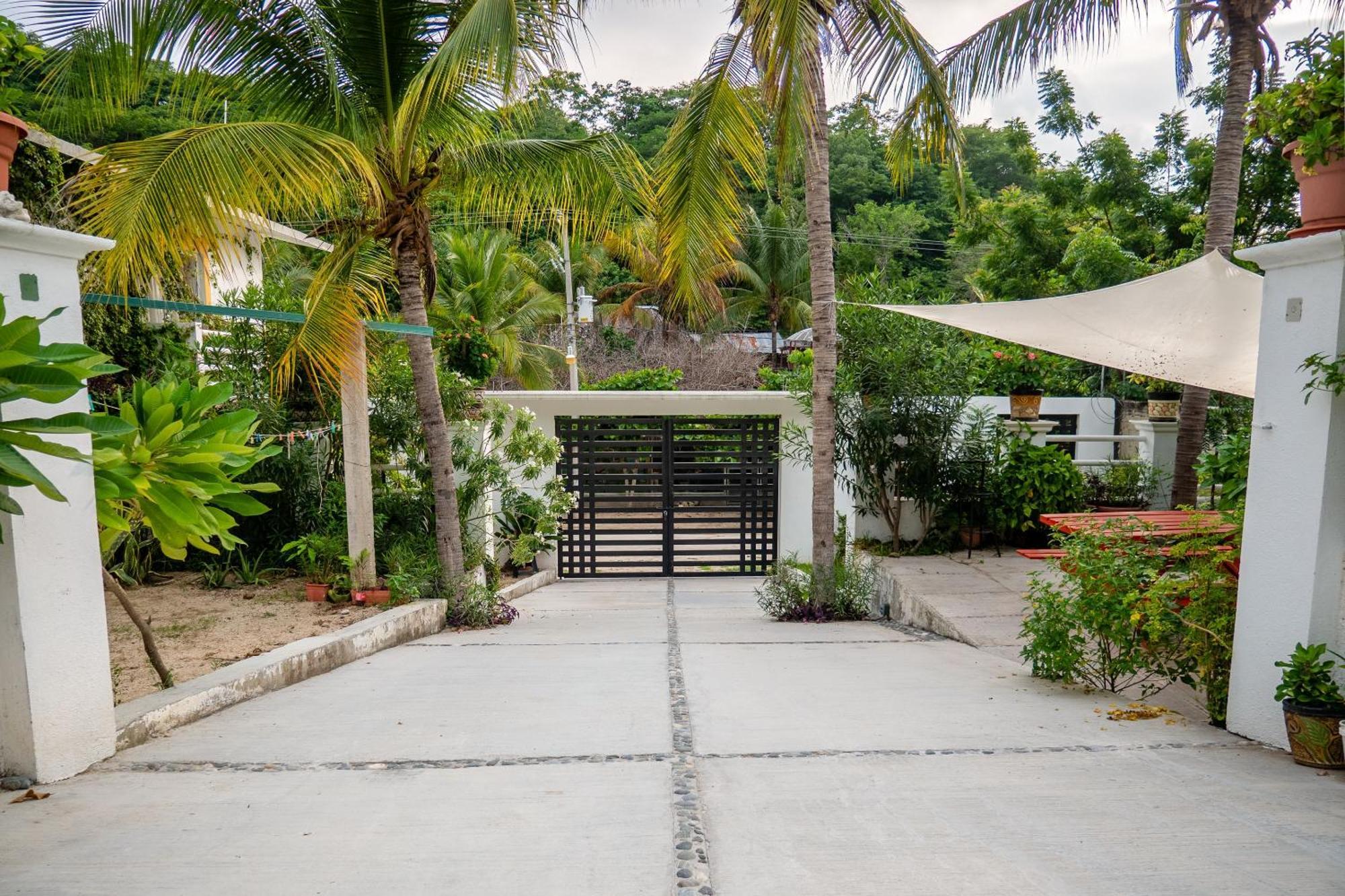 Oyo Hotel Posada San Vicente, Huatulco Santa Maria Huatulco ภายนอก รูปภาพ
