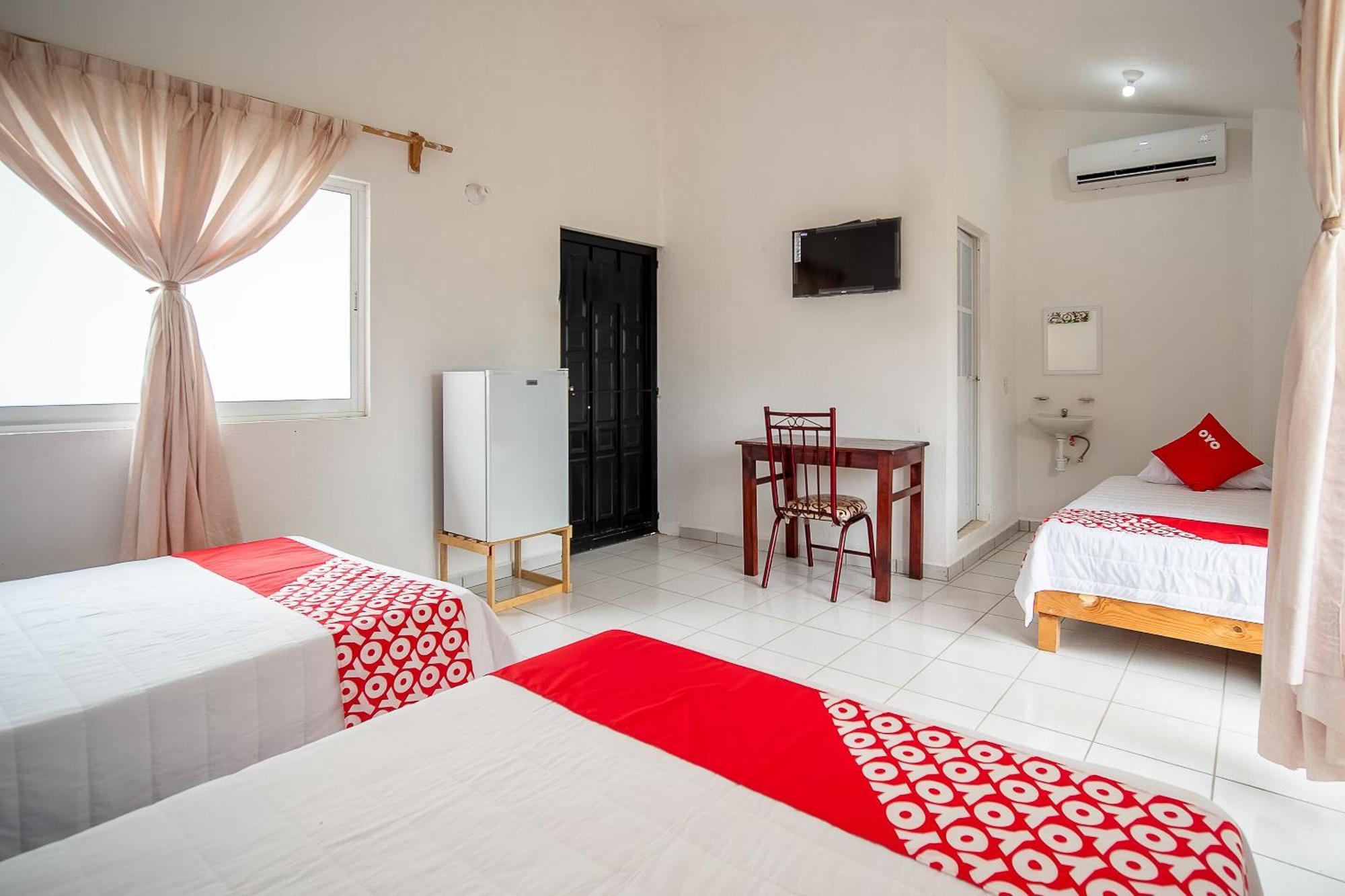 Oyo Hotel Posada San Vicente, Huatulco Santa Maria Huatulco ภายนอก รูปภาพ